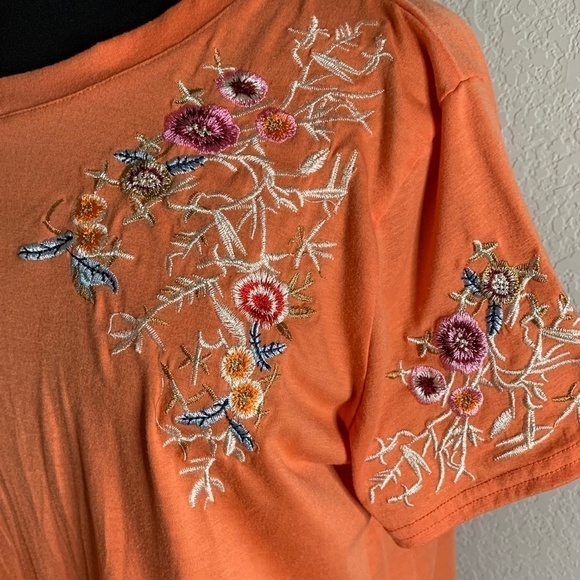 Misslook Orange T-Shirt With Colorful Embroidered Floral Detail Size XL (1153) - Picture 6 of 13